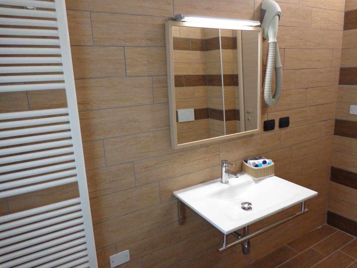 Da Battista Hotel Suzzara Kültér fotó